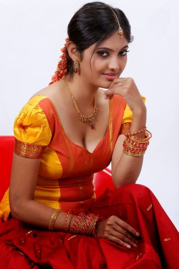 Actress Supoorna Spicy Hot Photos