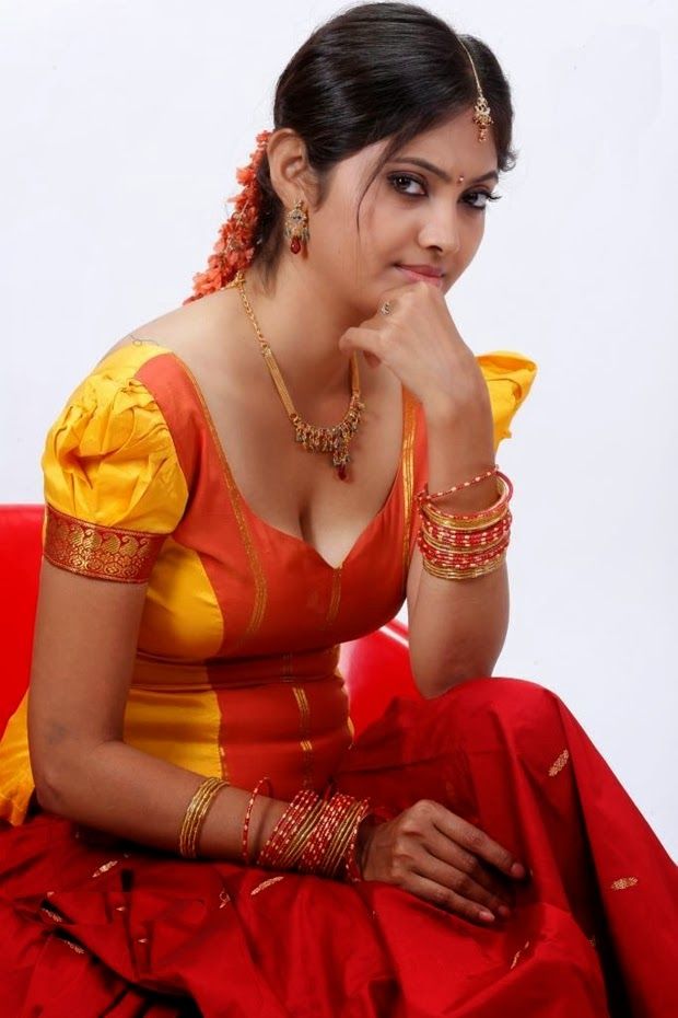 Actress Supoorna Spicy Hot Photos