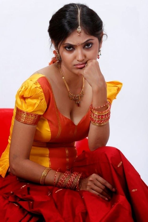 Actress Supoorna Spicy Hot Photos