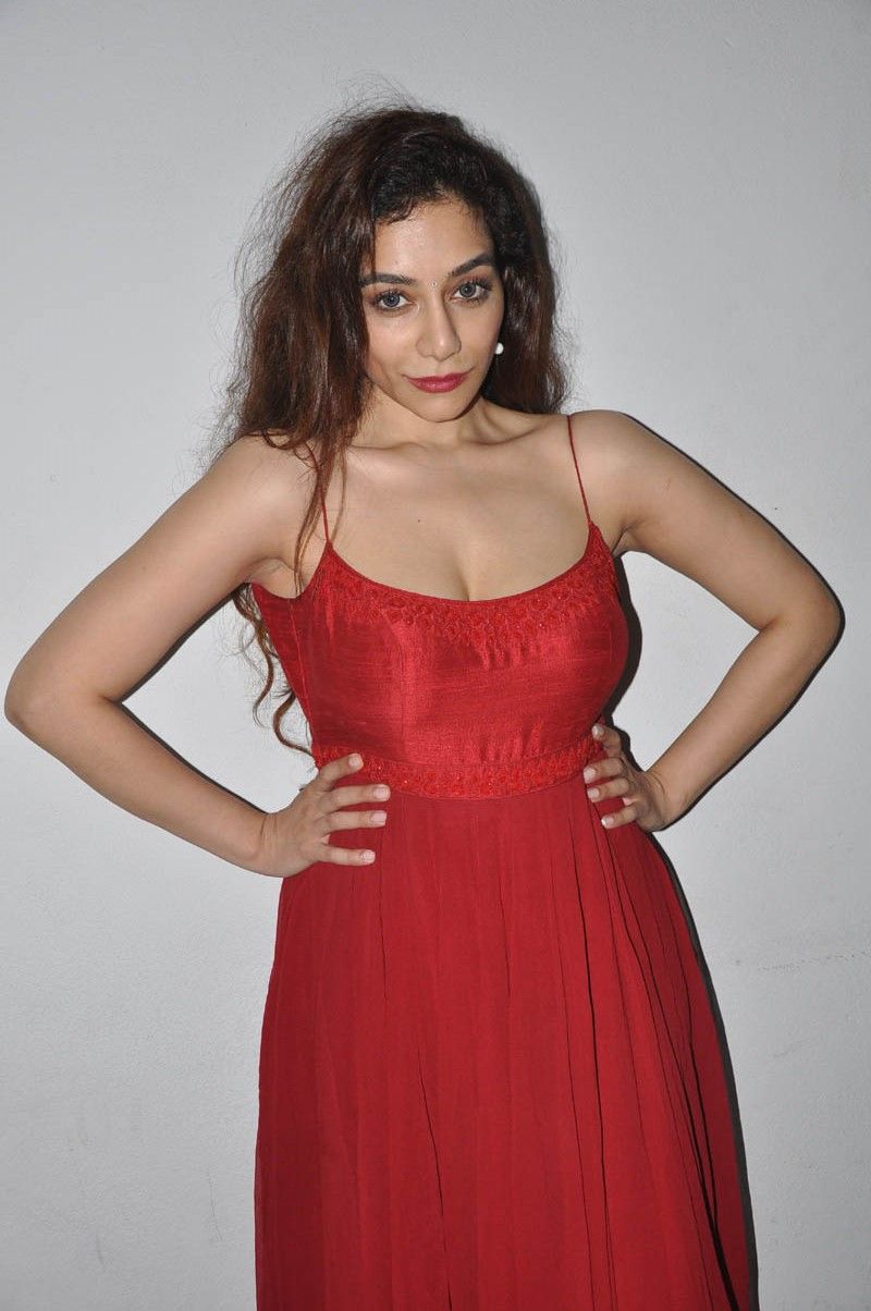 Actress Surabhi Hot Sexy Photos