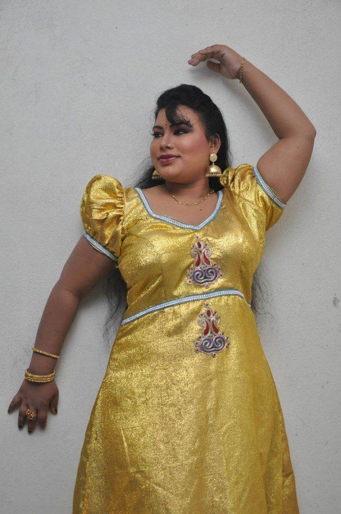 Actress Sushmitha Hot Spicy Gallery