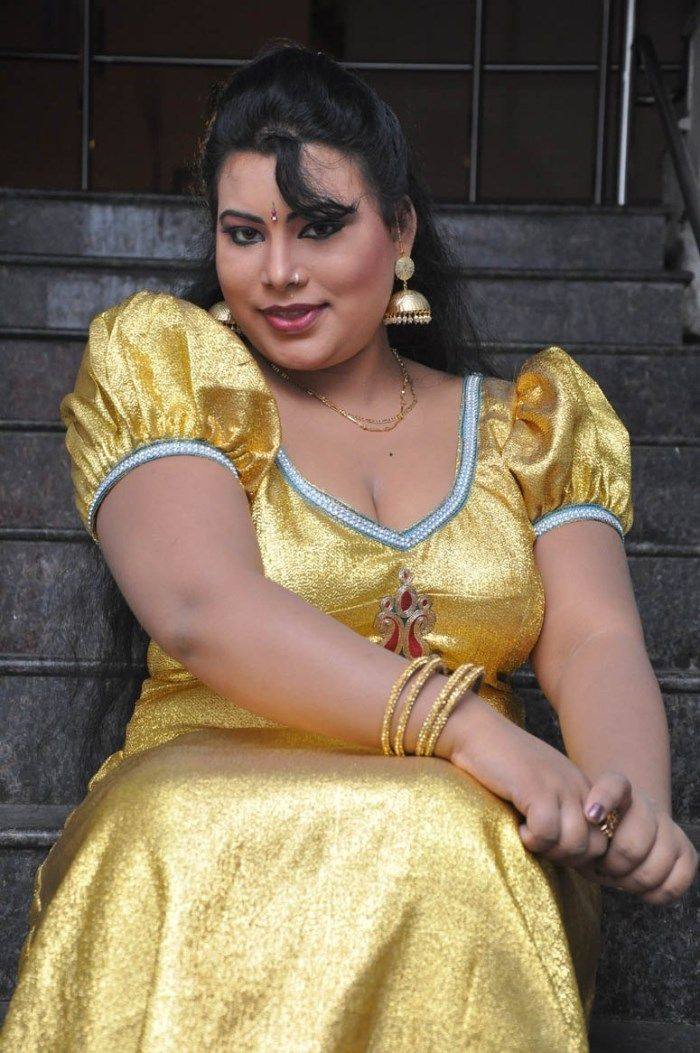 Actress Sushmitha Hot Spicy Gallery