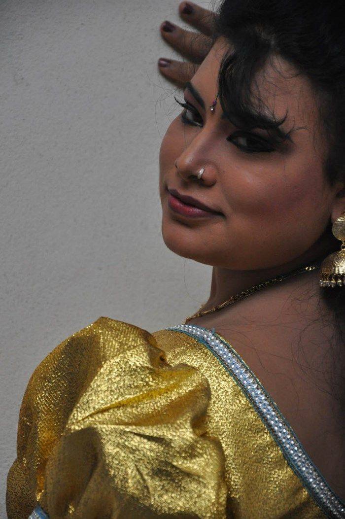 Actress Sushmitha Hot Spicy Gallery