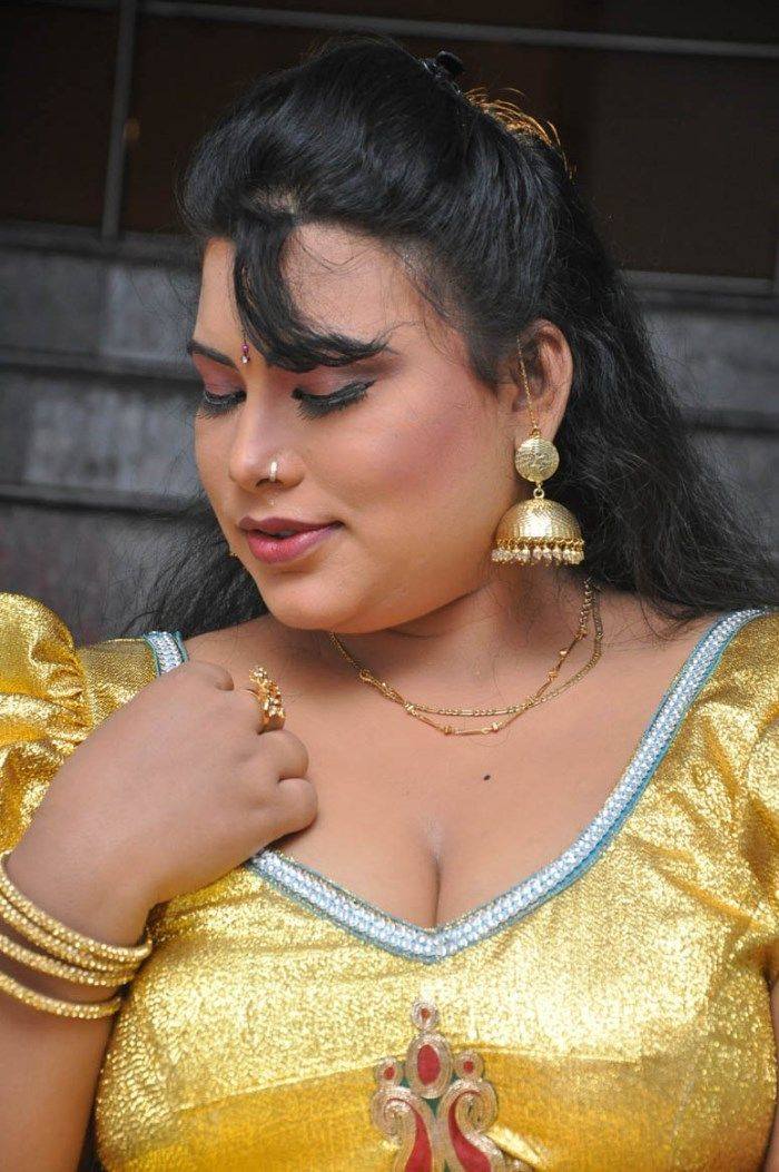 Actress Sushmitha Hot Spicy Gallery