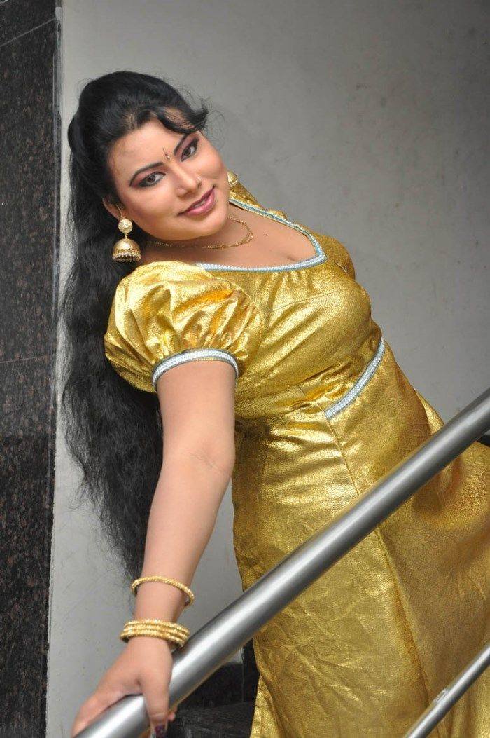 Actress Sushmitha Hot Spicy Gallery