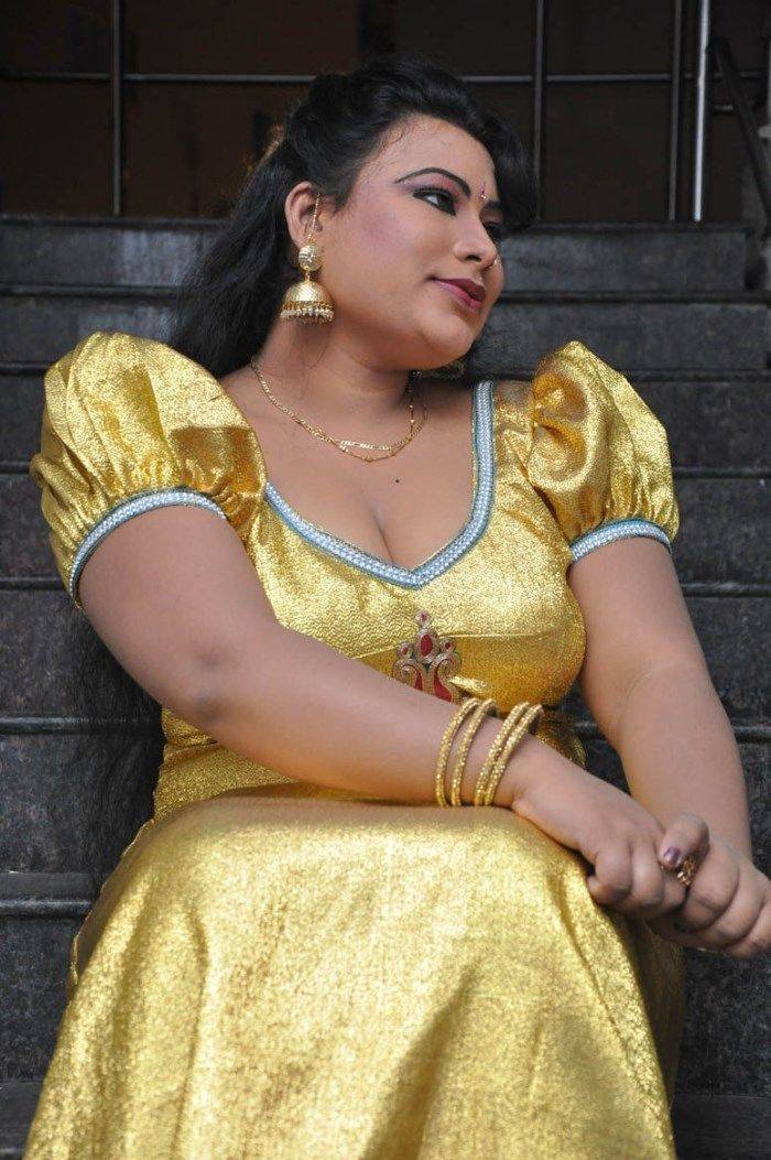 Actress Sushmitha Hot Spicy Gallery