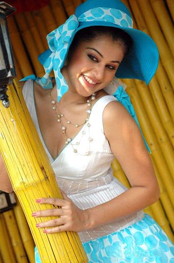 Actress Taapsi Hot Sexy Images