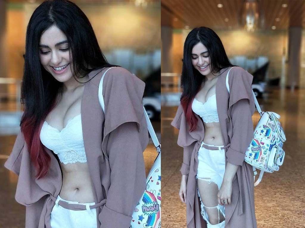 CAUGHT: Adah Sharma Flaunts HOT Cleavage And MILKY Legs show Photos