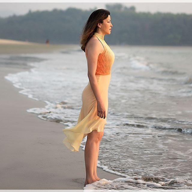Aditi Govitrikar Latest Unseen Hot & Spicy Bikini Photo Stills