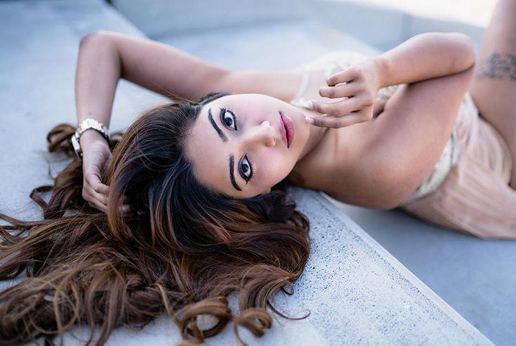 Agnijita Banerjee Bikini & Cleavage Photos are too hot to Handle!
