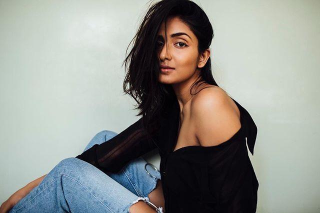 Aishwarya Sushmita shows off her bikini body Photoshoot Stills