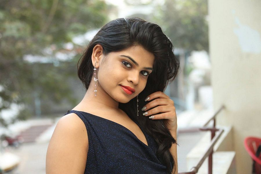 Alekhya Reddy Beautiful Hot Stills