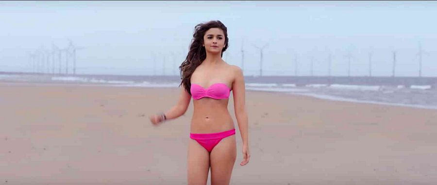 Alia Bhatt Hot & Sexy Stills