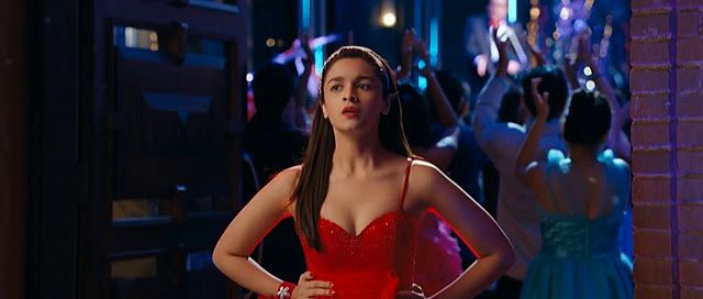 Alia Bhatt Hot & Sexy Stills