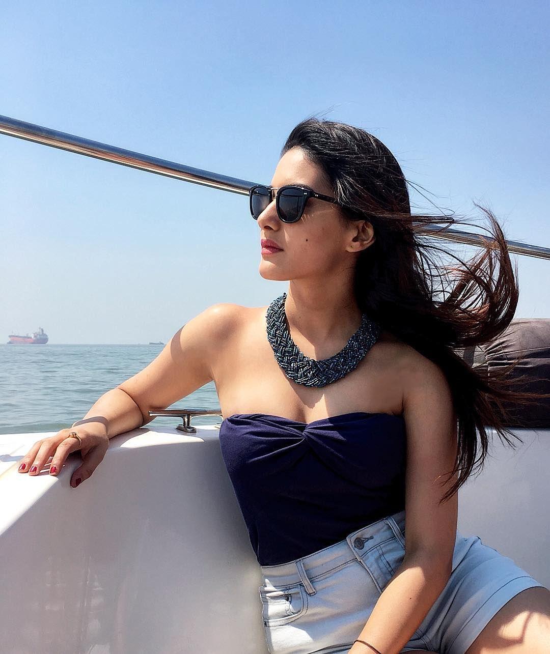 Amyra Dastur Hot Photos are TOO Hot TO Handle!