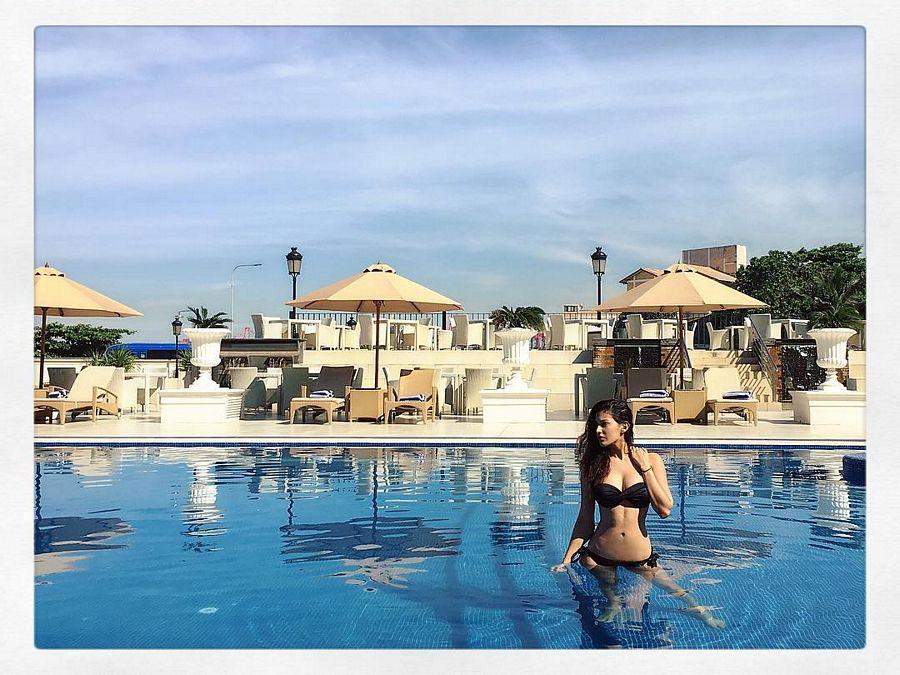 Amyra Dastur Latest Hot & Spicy Photoshoot Stills