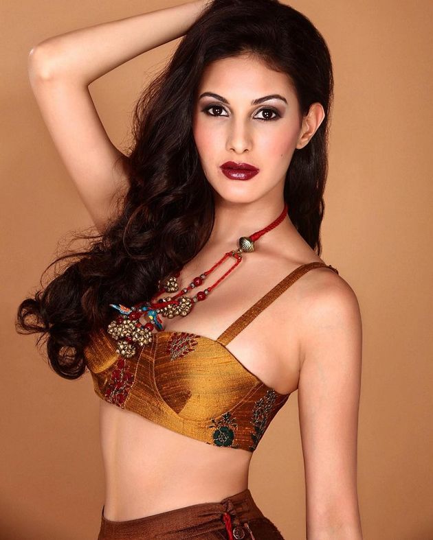 Amyra Dastur Latest Spicy Photos