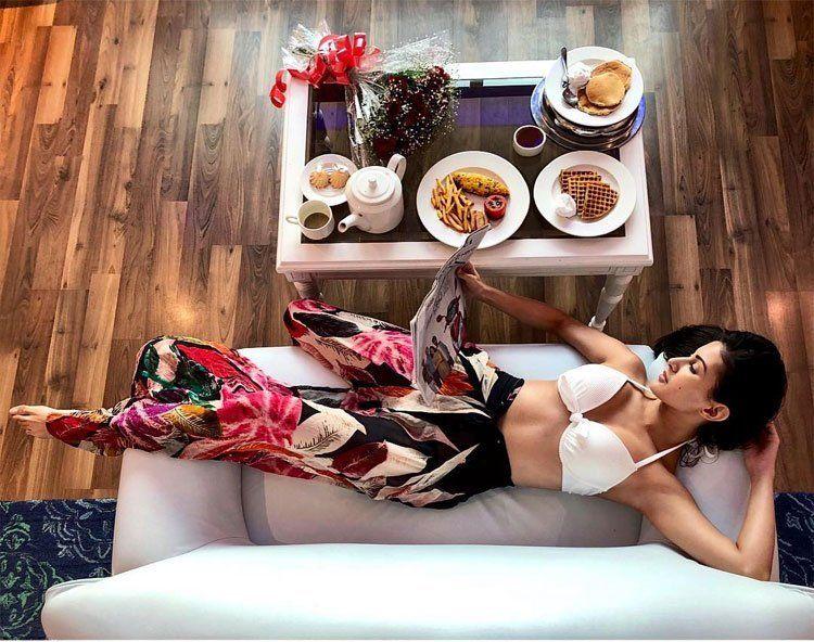 Amyra Dastur Recent Hot Wallpapers