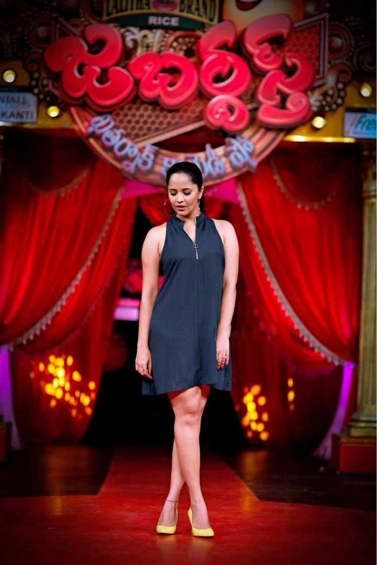 Anasuya Bharadwaj Latest Hot Looks