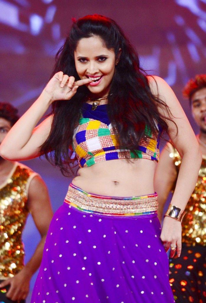 Anchor Anasuya Looking Hot and Sexy Pictures