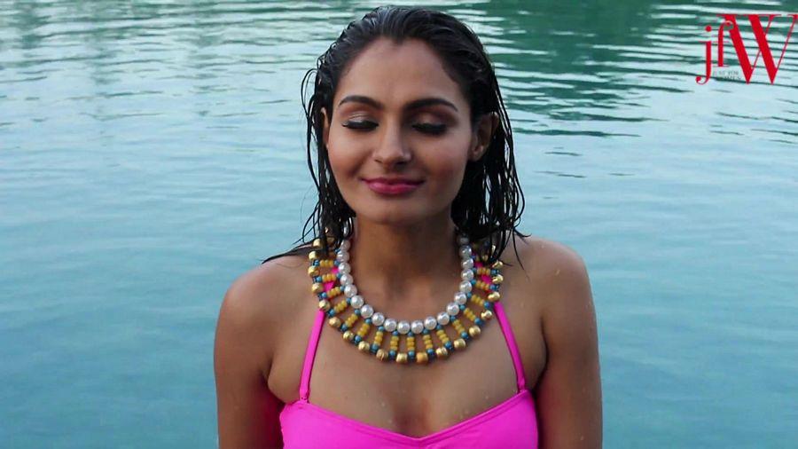 Andrea Jeremiah Hot Sexy N sizzling Pics