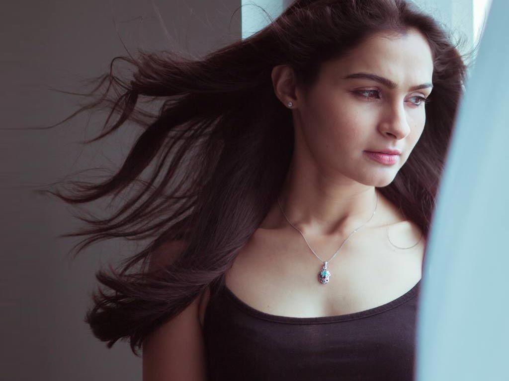 Andrea Jeremiah Never SEEN Hot Photos Collections!