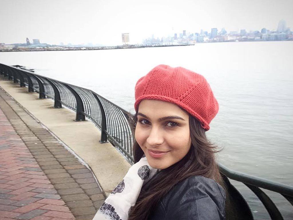 Andrea Jeremiah Never SEEN Hot Photos Collections!