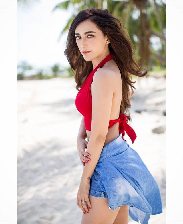 Angela Krislinzki Latest Hot 2018 Photoshoot Stills