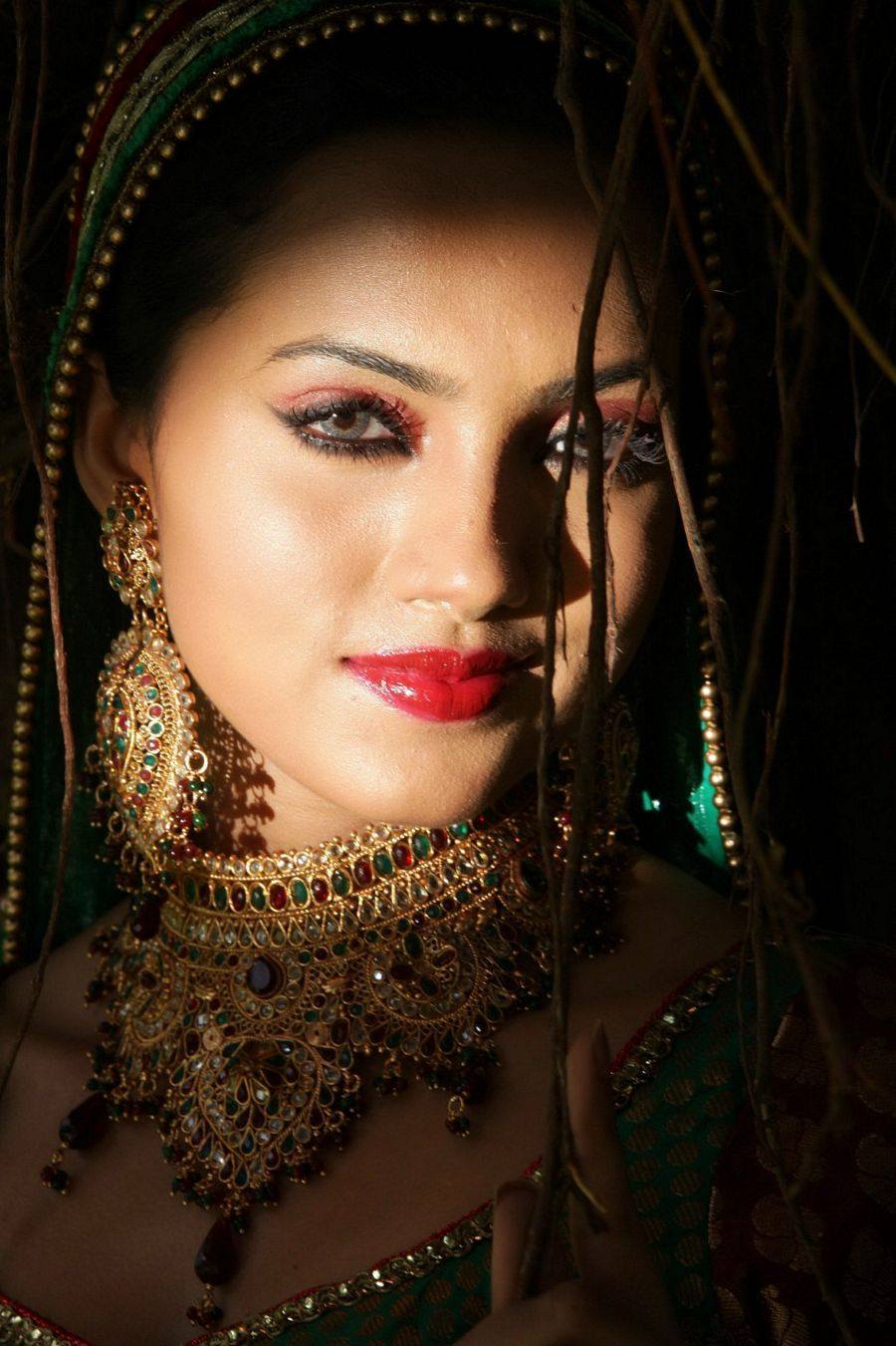 Anjali Gupta Hot Navel Images