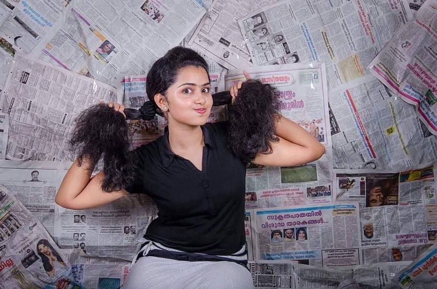 Anupama Parameshwarans Hot Photos