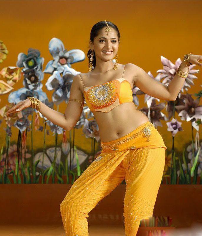 Anushka Shetty Sexy Hot Pics