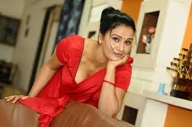 Apoorva Hot Navel Show