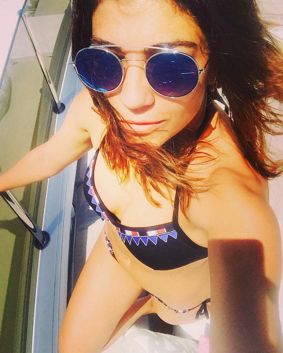 Archana Vijaya's Bikini Pictures GOES VIRAL on Instagram