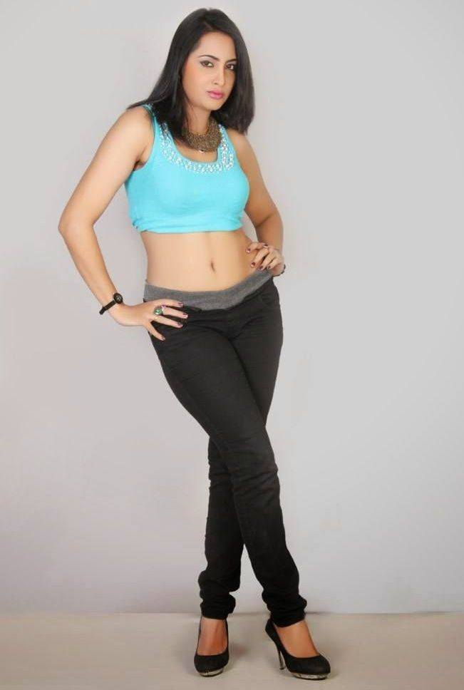 Arshi Khan Hot Navel Photos