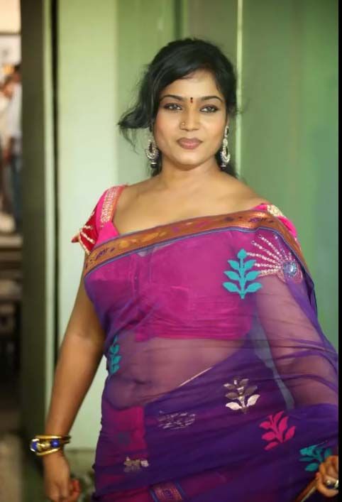 Aunty Jayavani Hot and Spicy Wallpapers