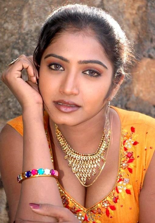 B Grade Actress Hot Navel Photo Pics