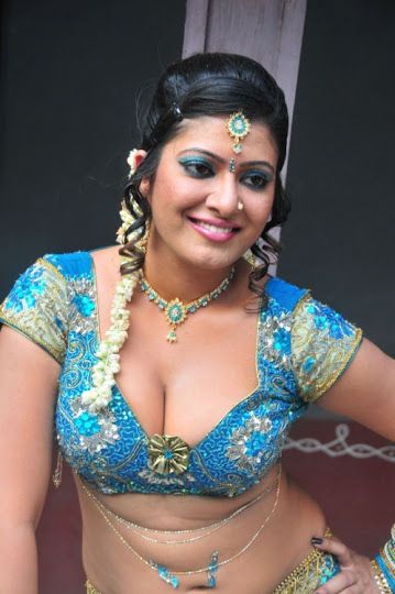 B Grade Actress Taslima Sheik Sexy Photos