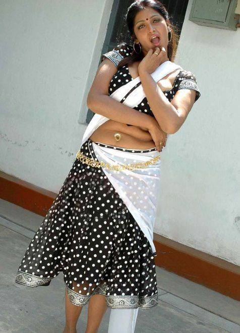 Bhuvaneswari Hot Navel Show Photos