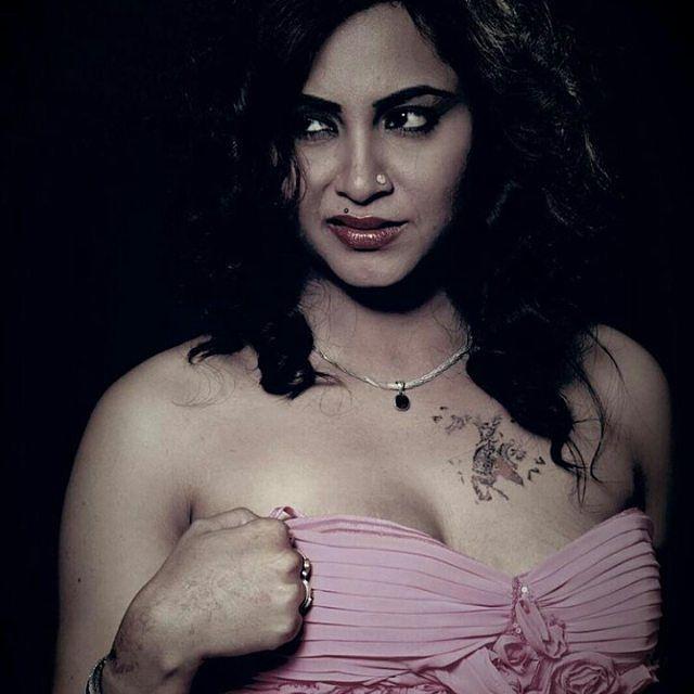 Bigg Boss Fame Aarshi Khan Hot & Sexy Bikini, Huge Cleavage Show Stills