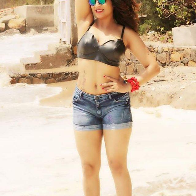 Bigg Boss Fame Aarshi Khan Hot & Sexy Bikini, Huge Cleavage Show Stills