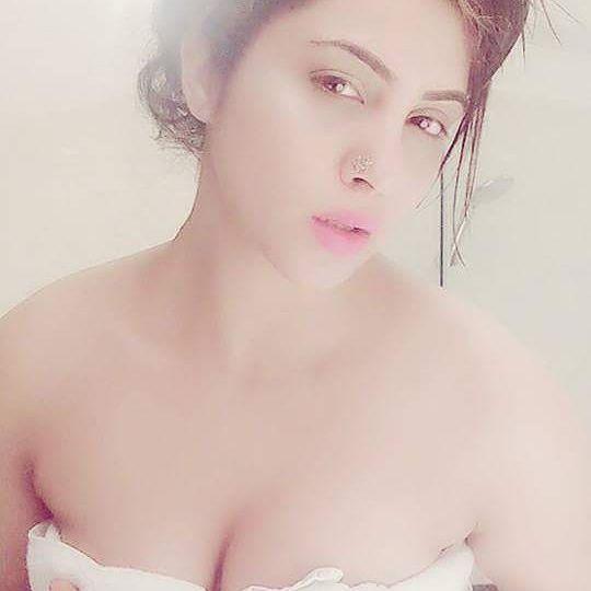 Bigg Boss Fame Aarshi Khan Hot & Sexy Bikini, Huge Cleavage Show Stills