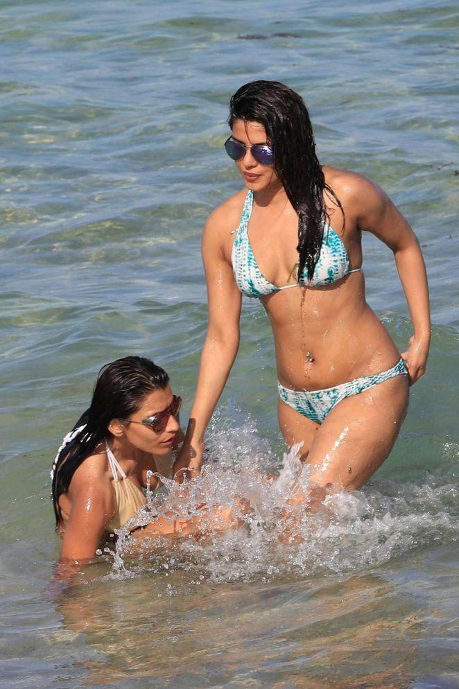 Bikini Avatars Of Priyanka Chopra Latest Stills Are Too Hot To Handle