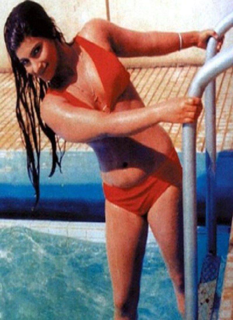 Bollywood Actress Bikini Photo Pics