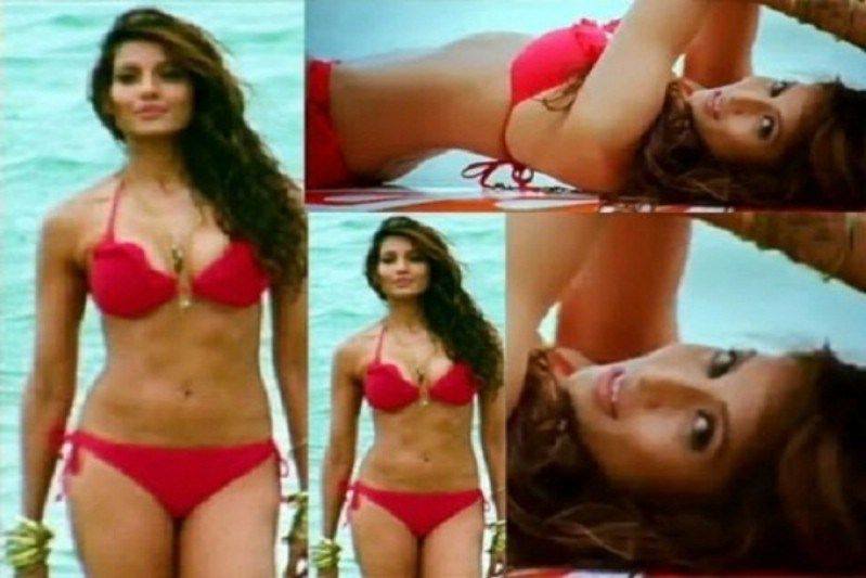 Bollywood Actress Bikini Photo Pics