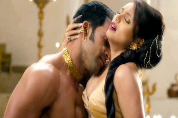 Bollywood Naughty Lovemaking Scenes (HOT) Photos