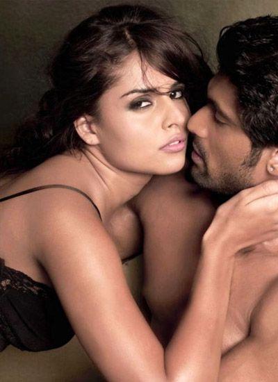 Bollywood Naughty Lovemaking Scenes (HOT) Photos