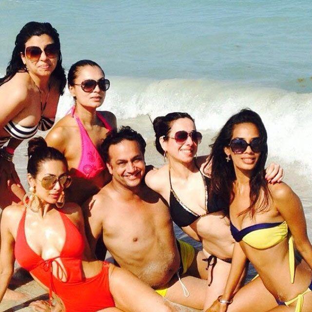 Check out Malaika Arora & Amrita Arora’s hot photoshoot pictures