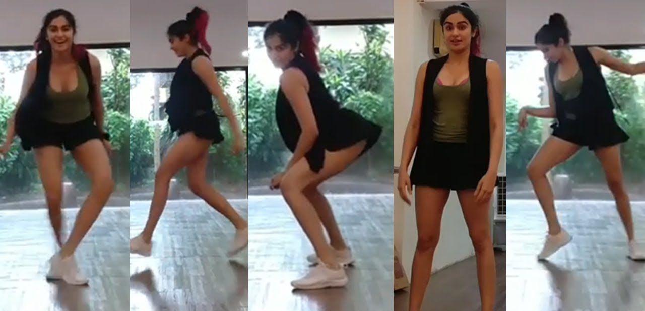 Check out the latest Hot pictures of the pretty Actress Adah Sharma