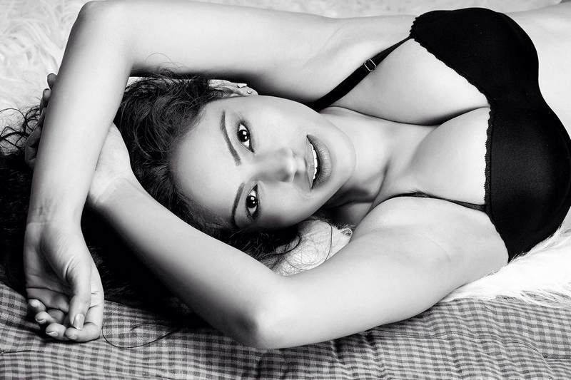 Devshi Khanduri Sexy Photoshoot