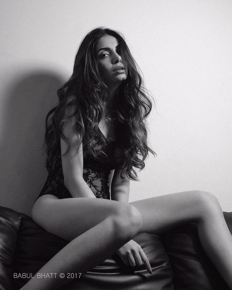Dimple Chawla Hot & Spicy Photoshoot Stills